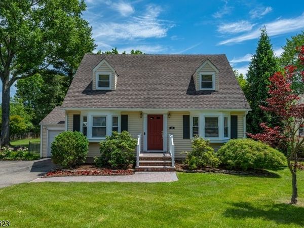 128 Troy Hills Rd, Hanover, NJ 07981