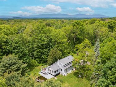 10 Pilgrims Progress Road , Rhinebeck, NY 12572