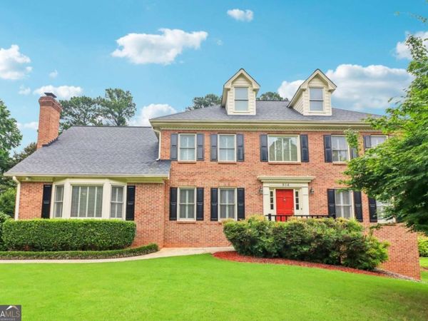 914 Newcastle Drive SW, Lilburn, GA 30047