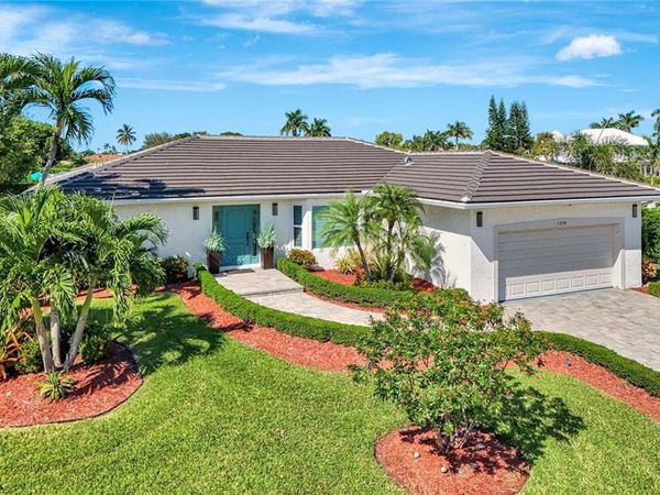 1350 Waikiki CT , MARCO ISLAND, FL 34145