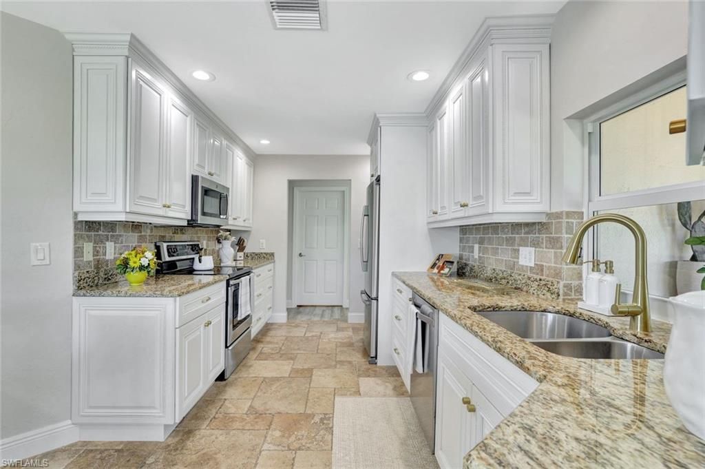 1350 Waikiki Ct , Marco Island, FL 34145 Photo