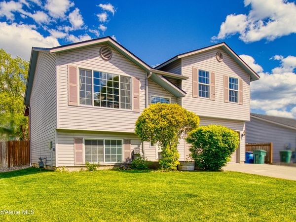 3100 N Treaty Rock BLVD , Post Falls, ID 83854