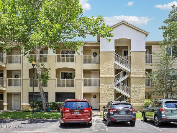 21 ARBOR CLUB Drive, Unit 319, Ponte Vedra Beach, FL 32082