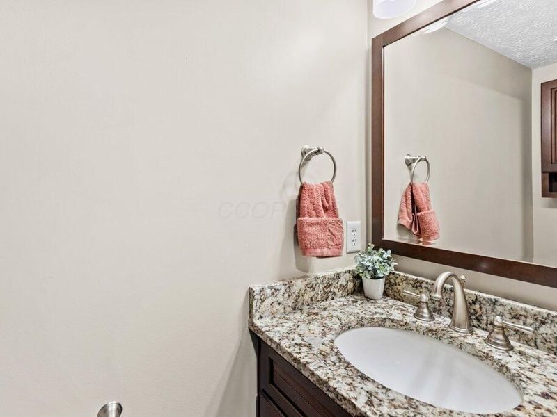 5737 Running Brook Drive, Westerville, OH 43081 Photo 17