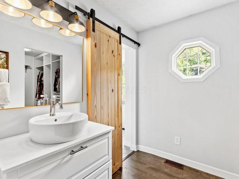 5737 Running Brook Drive, Westerville, OH 43081 Photo 20