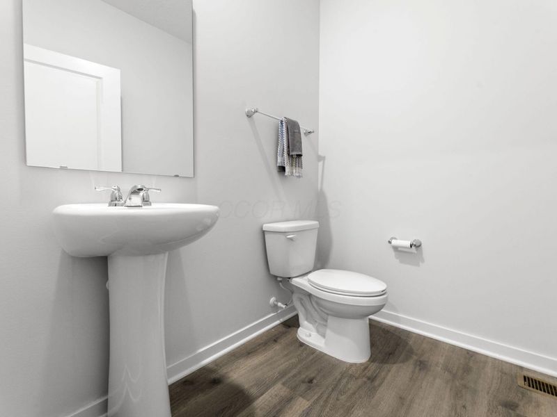 724 Whitney Drive, Plain City, OH 43064 Photo 9