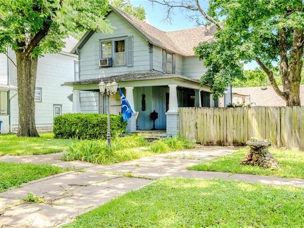 709 S Lincoln Avenue, Chanute, KS 66720