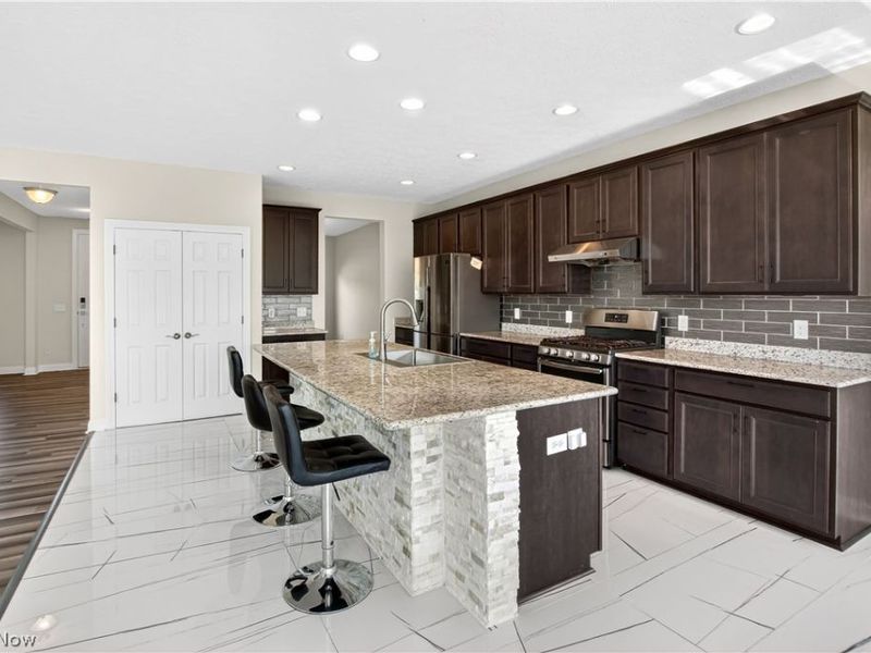 2335 Norton Place, Avon, OH 44011 Photo 6