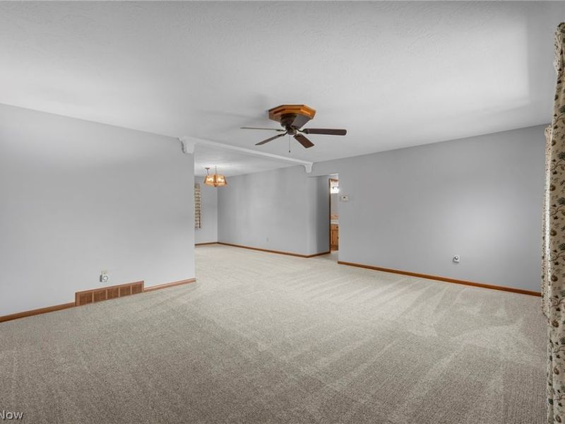 7492 James Drive, Middleburg Heights, OH 44130 Photo 14