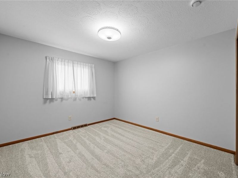 7492 James Drive, Middleburg Heights, OH 44130 Photo 15