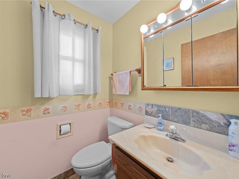 7492 James Drive, Middleburg Heights, OH 44130 Photo 26