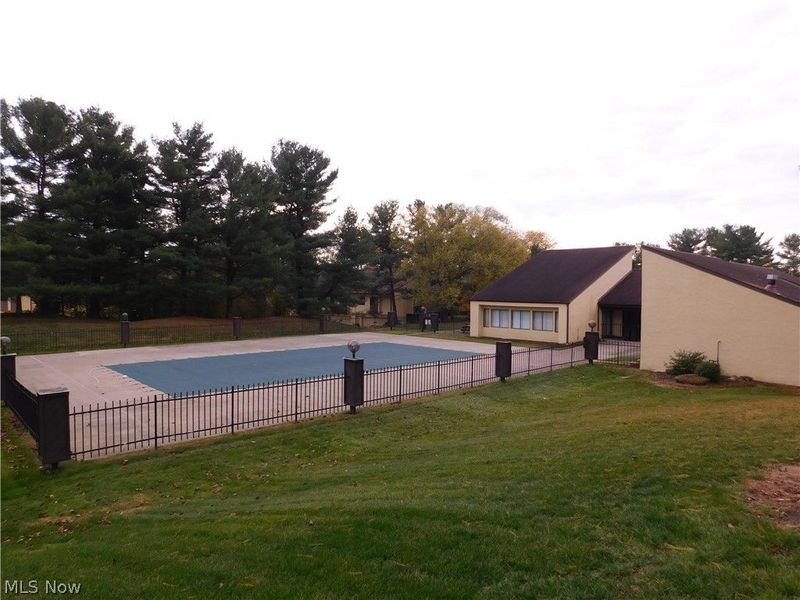 934 Hampton Ridge Drive, Akron, OH 44313 Photo 38