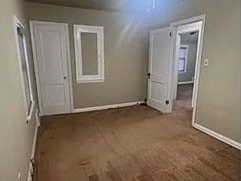 15511 Delrey Avenue, Cleveland, OH 44128 Photo 7