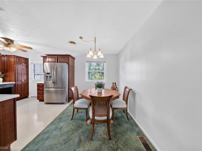 466 Colgate Avenue, Elyria, OH 44035 Photo 11