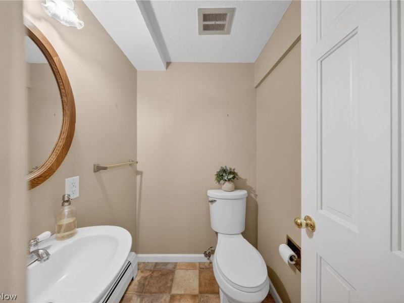 466 Colgate Avenue, Elyria, OH 44035 Photo 19