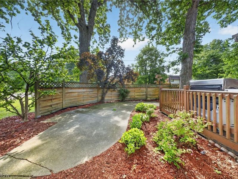 466 Colgate Avenue, Elyria, OH 44035 Photo 30