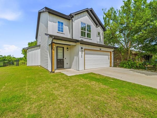 745 N Miller Avenue, Stephenville, TX 76401