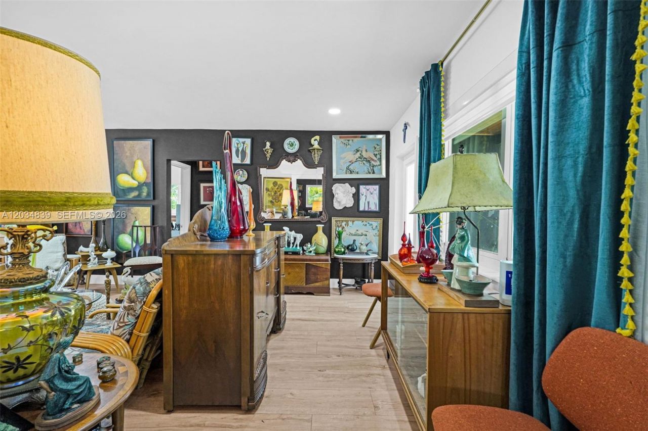 240 Nahkoda Dr, Miami Springs, FL 33166 Photo