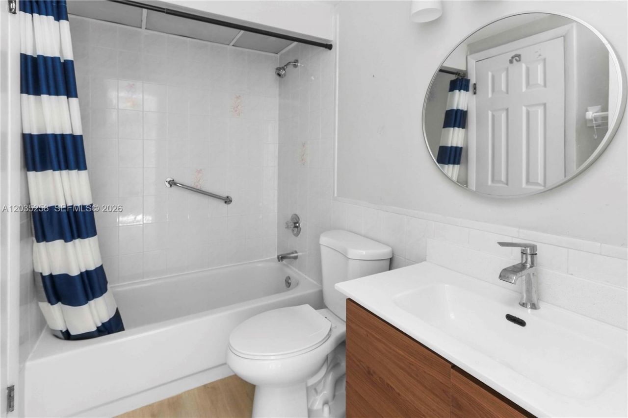 9411 SW 4th St, Unit 308, Miami, FL 33174 Photo