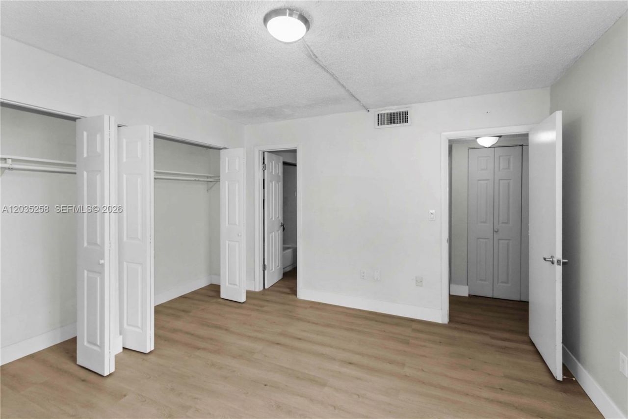 9411 SW 4th St, Unit 308, Miami, FL 33174 Photo