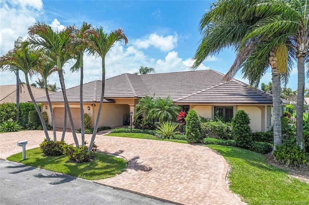 9067 SE Star Island Way, Hobe Sound, FL 33455 Photo