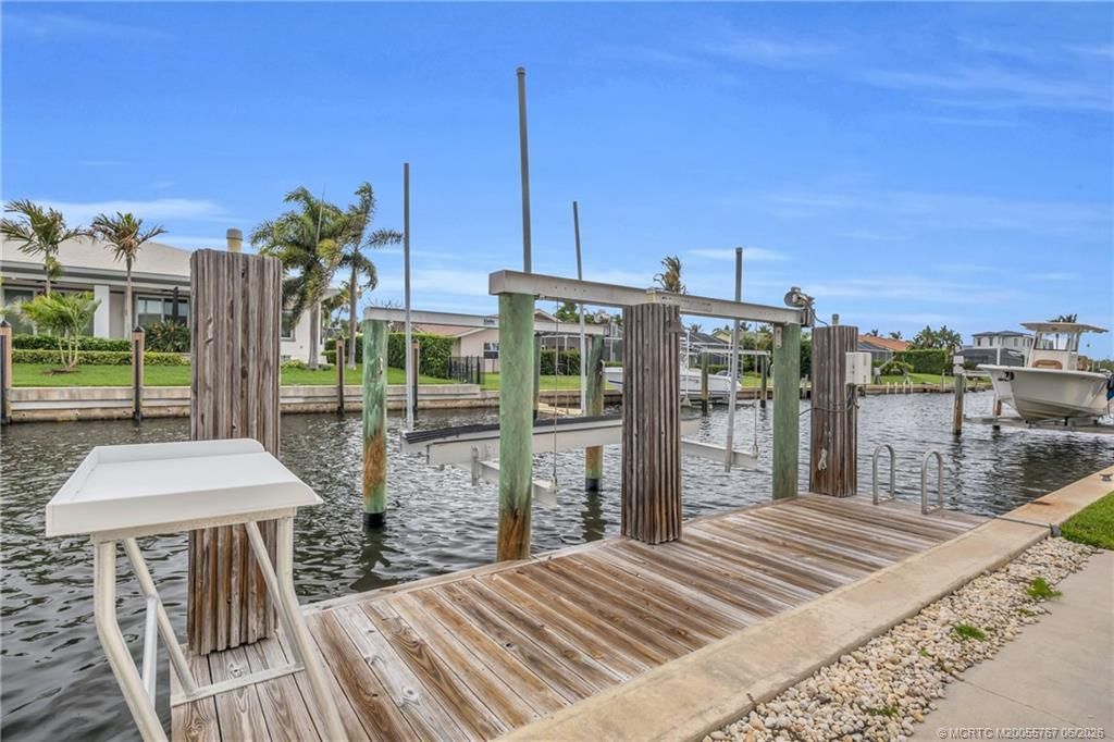9067 SE Star Island Way, Hobe Sound, FL 33455 Photo
