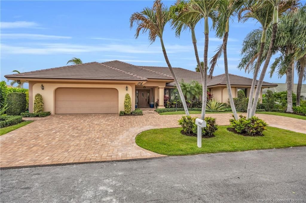 9067 SE Star Island Way, Hobe Sound, FL 33455 Photo