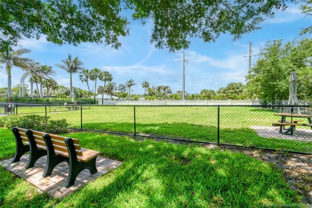 9067 SE Star Island Way, Hobe Sound, FL 33455 Photo