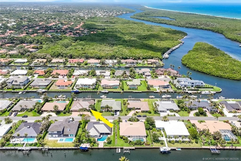 9067 SE Star Island Way, Hobe Sound, FL 33455 Photo