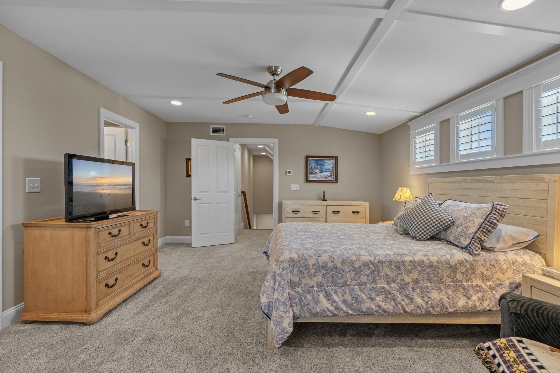 2100 Clematis Ct.  Photo 31