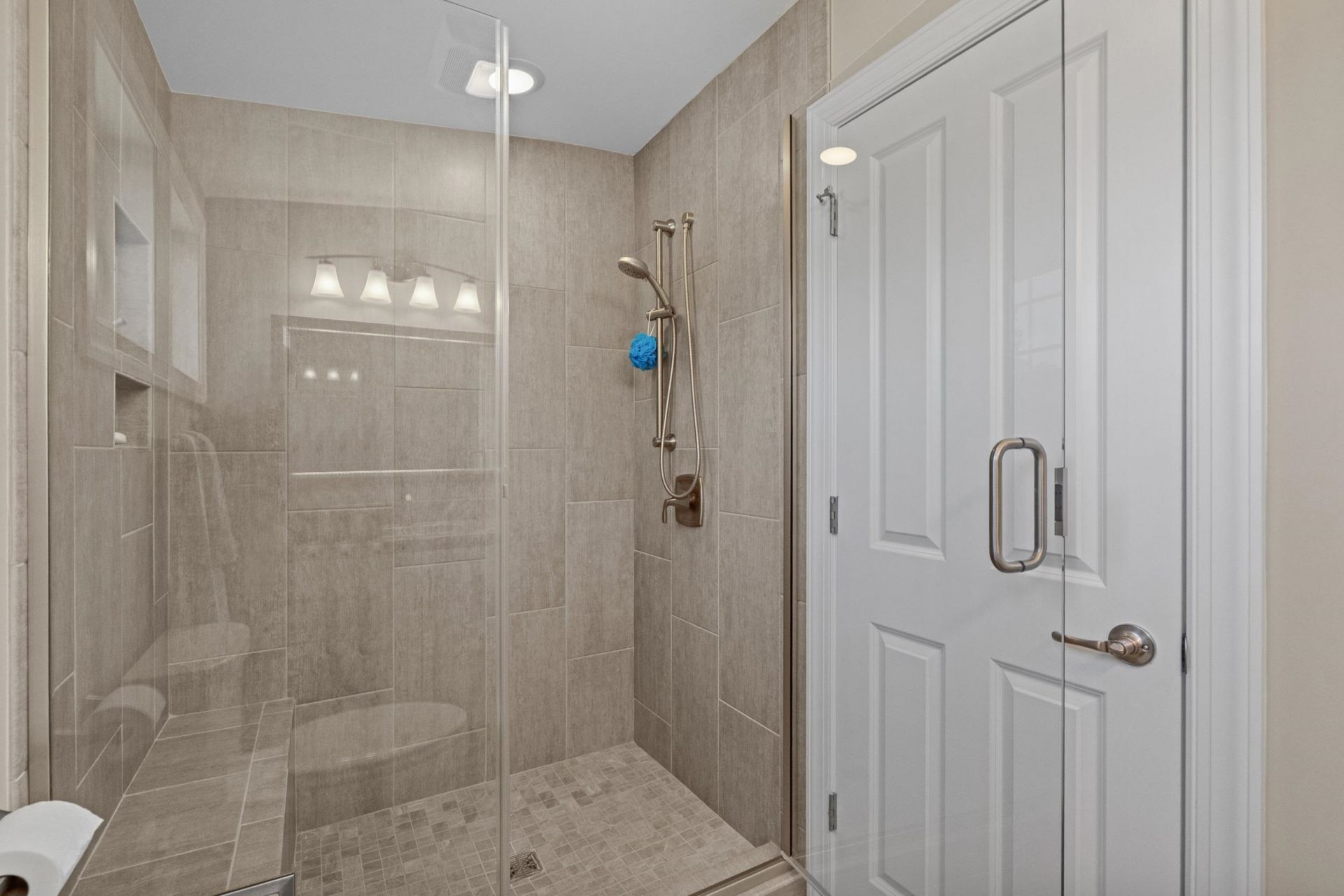 2100 Clematis Ct.  Photo 33
