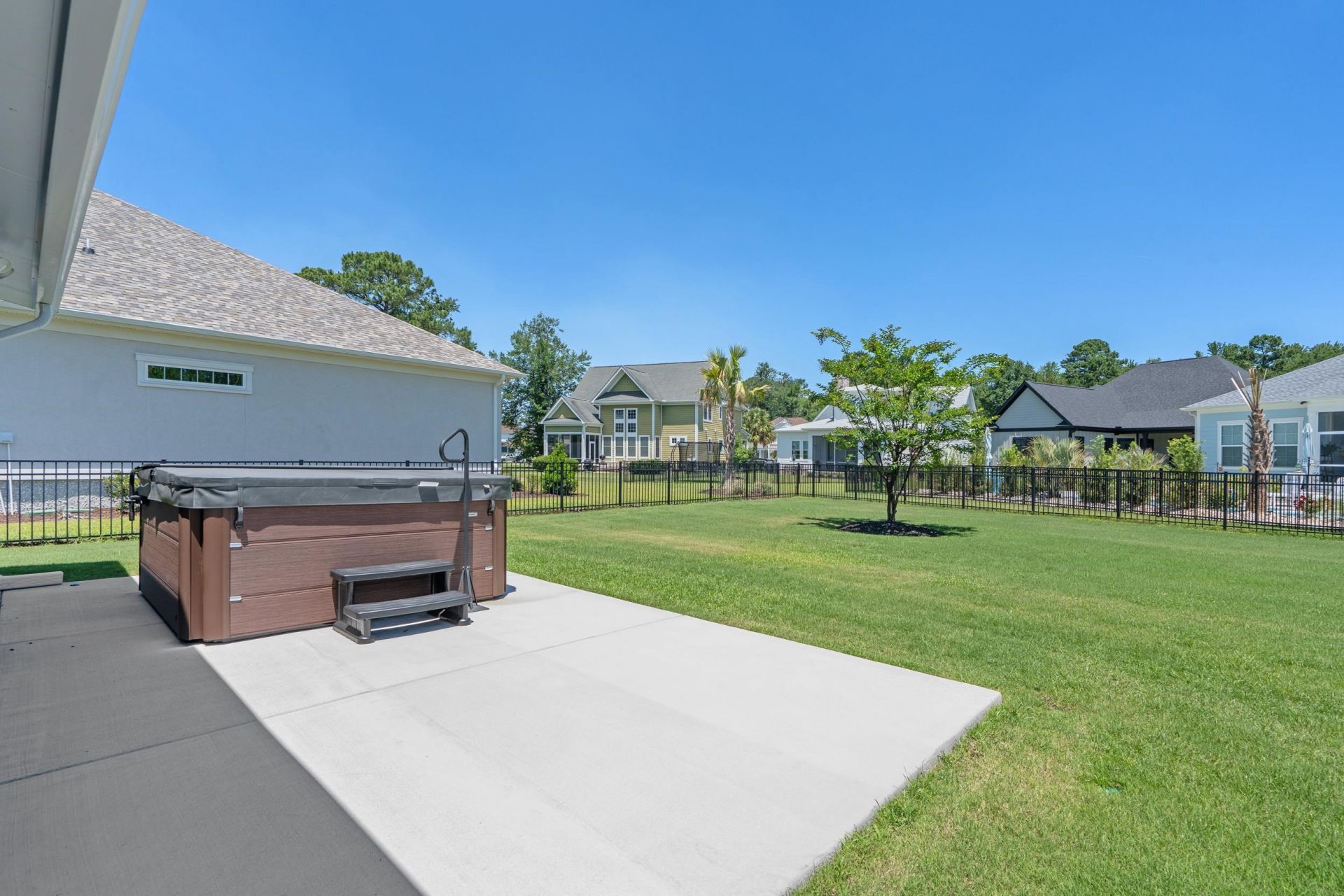 2100 Clematis Ct.  Photo 44