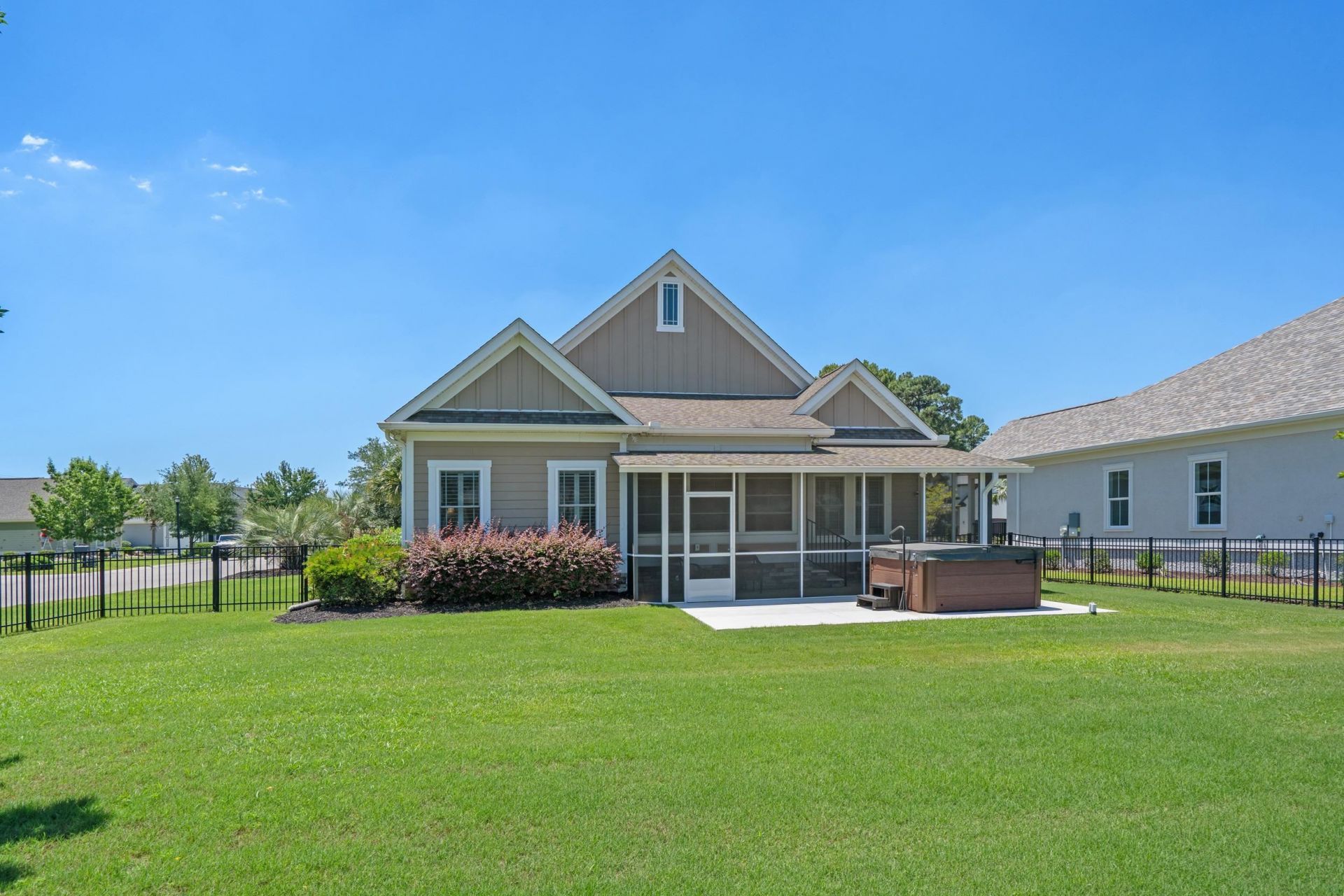 2100 Clematis Ct.  Photo 46