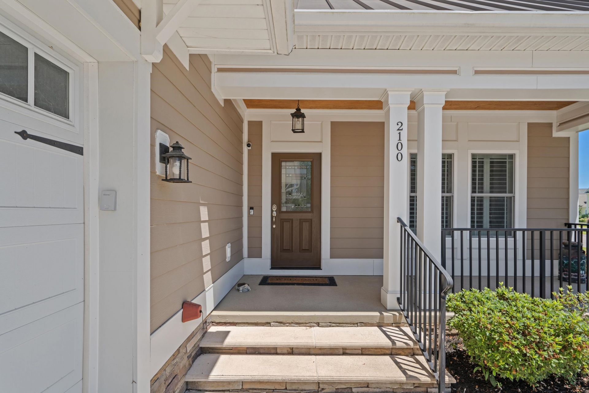 2100 Clematis Ct.  Photo 6