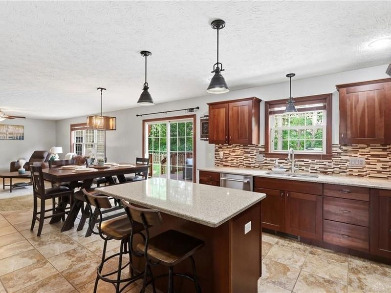 1927 Cider Mill Way, Tipp City, OH 45371 Photo 10
