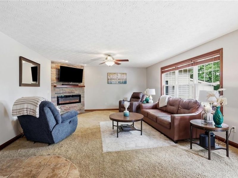 1927 Cider Mill Way, Tipp City, OH 45371 Photo 16