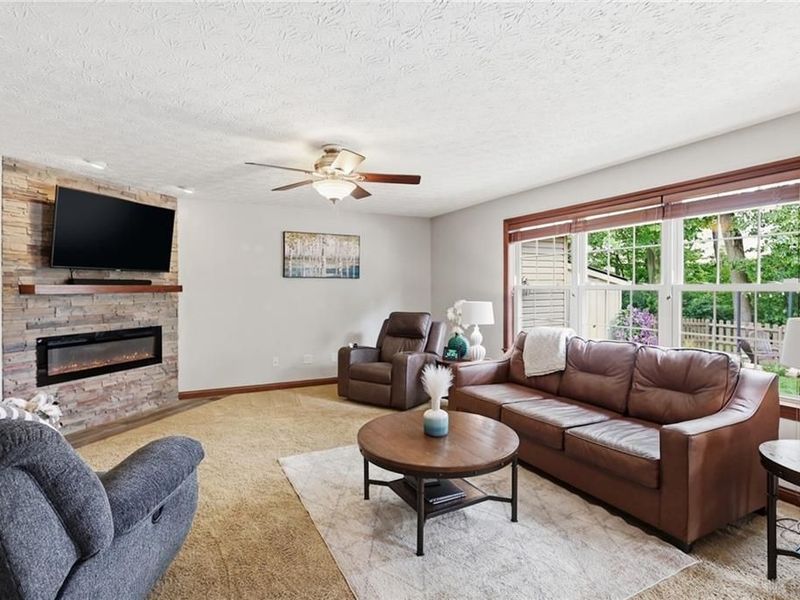 1927 Cider Mill Way, Tipp City, OH 45371 Photo 17