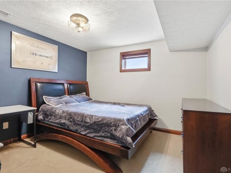 1927 Cider Mill Way, Tipp City, OH 45371 Photo 35