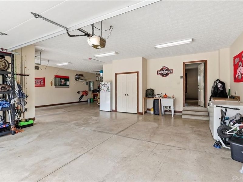 1927 Cider Mill Way, Tipp City, OH 45371 Photo 40