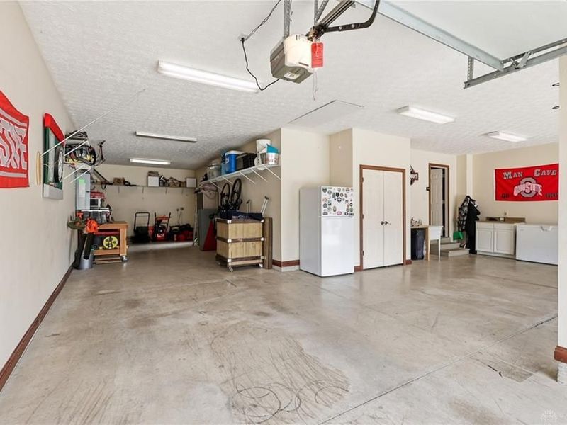 1927 Cider Mill Way, Tipp City, OH 45371 Photo 41