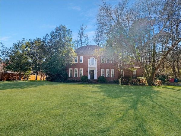 118 Ashford Park , Macon, GA 31210