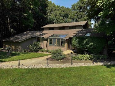 66110 Oak Road, Lakeville, IN 46536