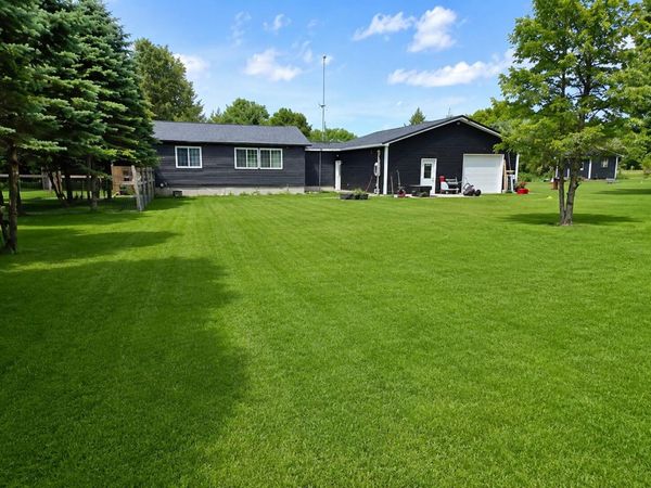 1366 Grow Road NW, Stanton, MI 48888