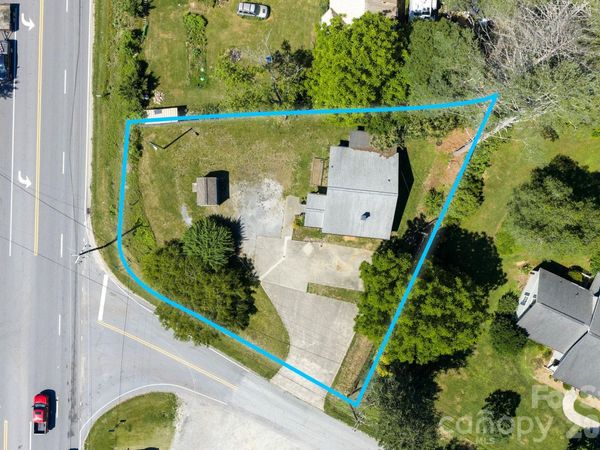 440V Carolina Avenue , Brevard, NC 28712
