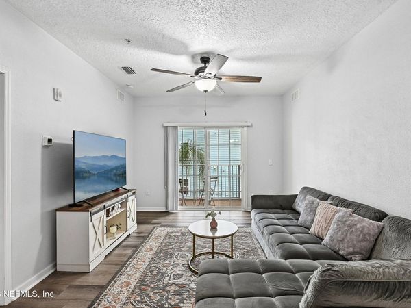 4959 KEY LIME Drive, Unit 206, Jacksonville, FL 32256