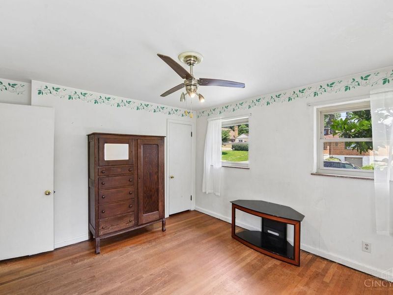 2939 Lawndale Avenue, Cincinnati, OH 45212 Photo 22