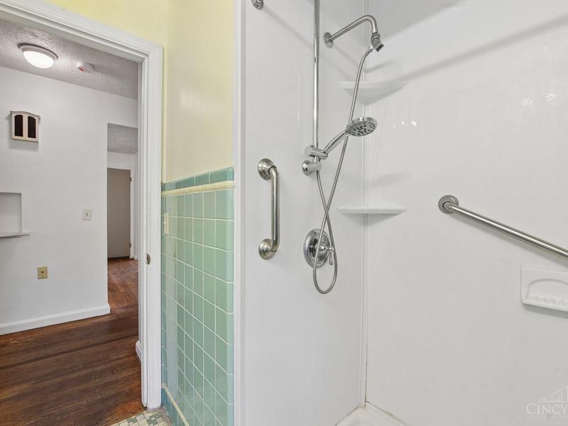2939 Lawndale Avenue, Cincinnati, OH 45212 Photo 25
