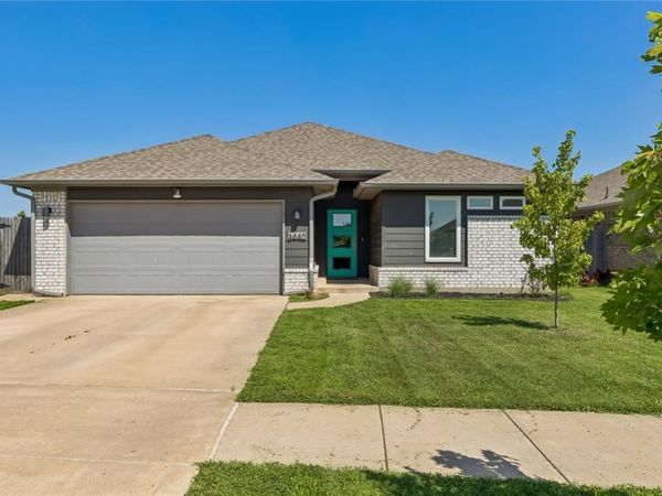 3440 Pagoda Pead Drive, Yukon, OK 73099