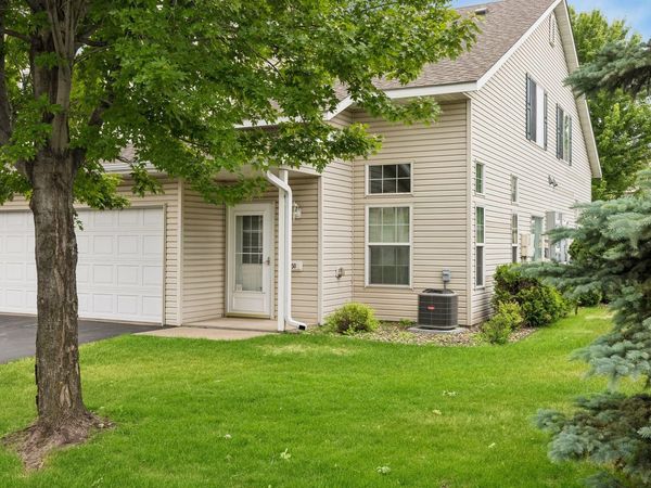 50 Bridgewater Trail, Hudson, WI 54016