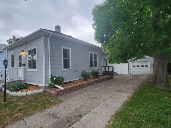 310 14th Street S, Fargo, ND 58103